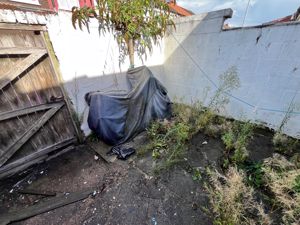 Photo 7- click for photo gallery